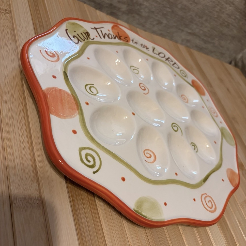 Deviled Egg Plate Thanksgiving Ceramic Scalloped Serving Dish Give Thanks - Picture 8 of 8